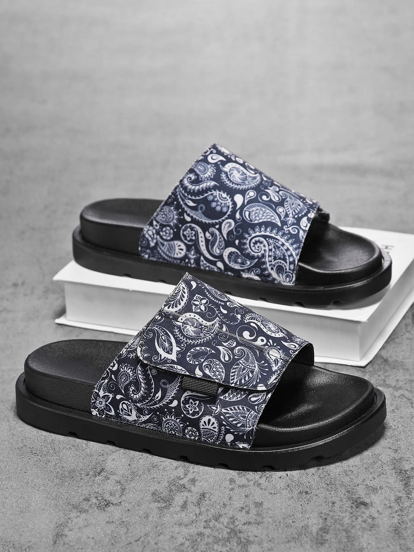 Street wind Paisley printed slippers soft bottom lazy trend cool slippers