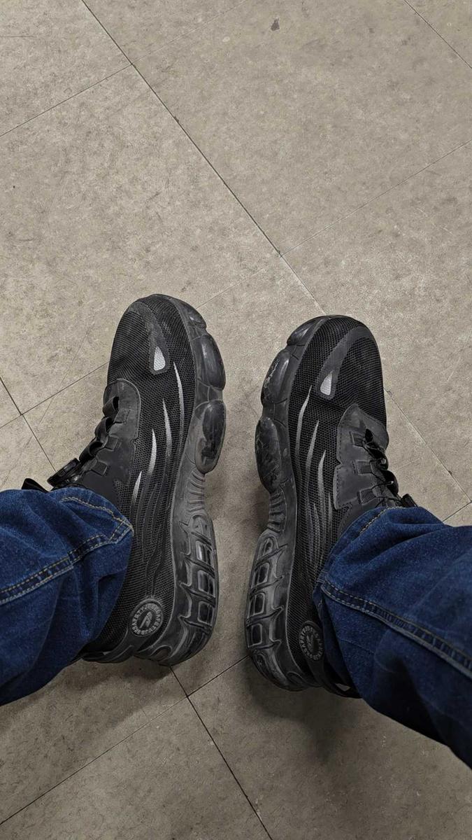 Item: labor protection shoes-266black, 45-us10.5