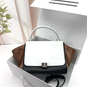 Pre-owned Celine Leather Shoulder Bags 12.20'' R1249 Shoulder Bag C538135626 0107 T1 Qiqi