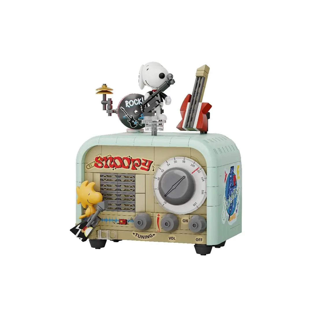 Pantasy Peanuts Snoopy Vintage Retro Time Series Building Set - 305 Bricks & Parts Construction Toy, Detailed Vintage Radio, Buildable Figures, Decorative Display, Collectibles for Ages 6+, Detailed Radio