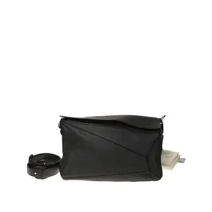 Pre-owned Loewe Calfskin Handbag Puzzle Edge Messenge Black