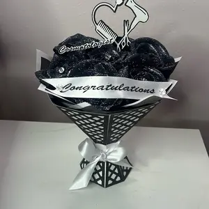 Eternal Rose bouquet with custom vase