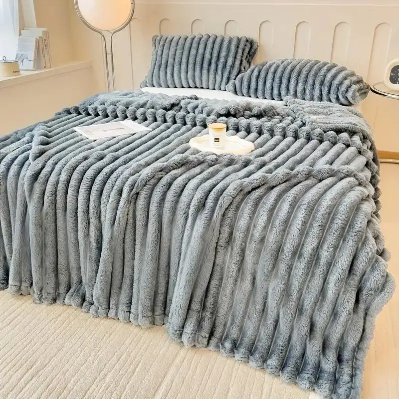 Soft Flannel Blanket - Cozy Fleece Blanket for Couch, Bed, Sofa, Home Bedding & Office - Thickened Rabbit Plush Cover, Soft Texture, Heated Blanket st