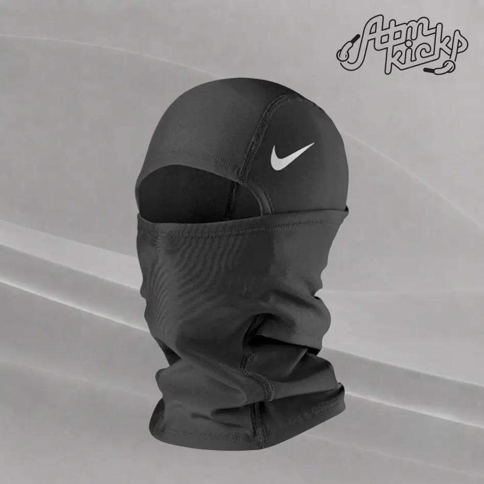 Nike Pro Therma-Fit Hyperwarm Hood BlackWindproof and protective face shield gear enhances athletic performance and is suitable for cycling and outdoor sports.