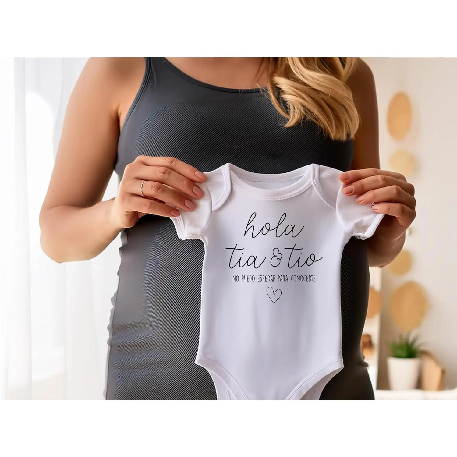 Baby Boys' Cotton Knit Romper with 'Hola Tia & Tio' Graphic, Short-Sleeve Envelope Neck & Snap Closures for Easy Diaper Changes - Pregnancy Announcement Gift, Buttons, Knitting, Uncle, Fitted, Slight Stretch Moves With Baby, Soft Cotton, Breathable Cotton