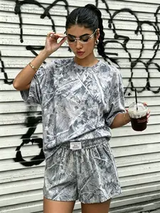Women's Comfortable Camo Print Loose Short Sleeve T-Shirt & Elastic Waist Shorts Set, Versatile Two-Piece for All Seasons