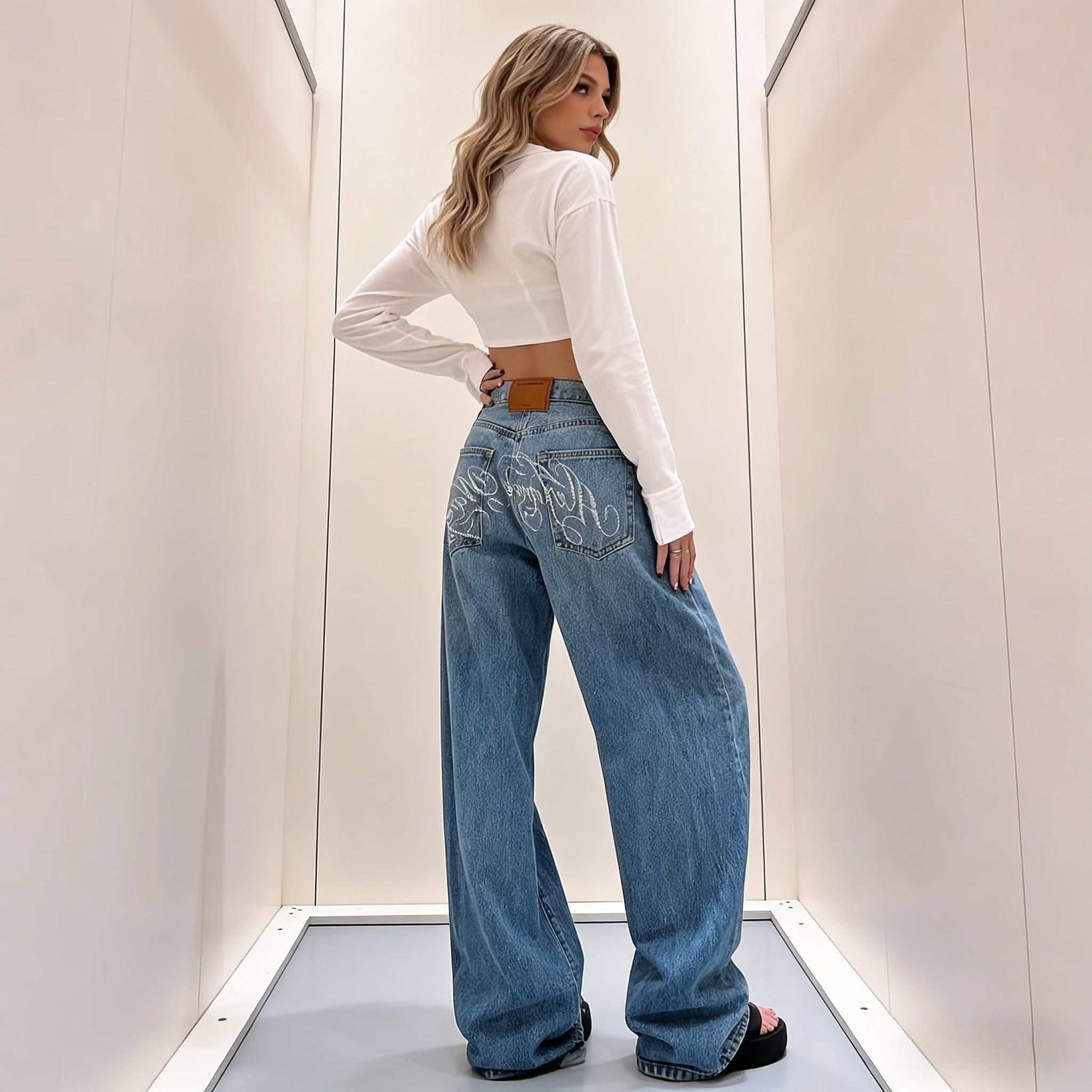 Vintage Light Wash High Waisted Baggy Jeans, Y2K Rhinestone Embroidered Wide Leg Denim Pants, Retro 90s Streetwear, Loose Fit Casual Trousers for Women