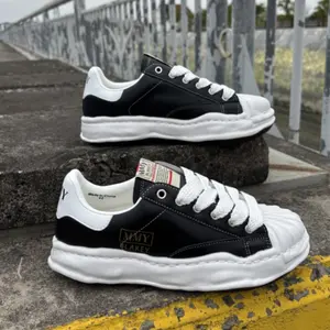 Fashion Mixed Color Unisex Shoes Designer All Match Thick Bottom Platform Large Size Sneakers Runway Casual Trainers Luxury Large Size Outdoor