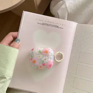 Fashion Flower Pattern Earphone Case with Keychain, Cute Earphone Protective Cover, Earphone Protector Cover Compatible with AirPods, Headset, Headphones, Protection