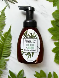 TEA TREE + JUNIPER BOTANICAL FACIAL WASH