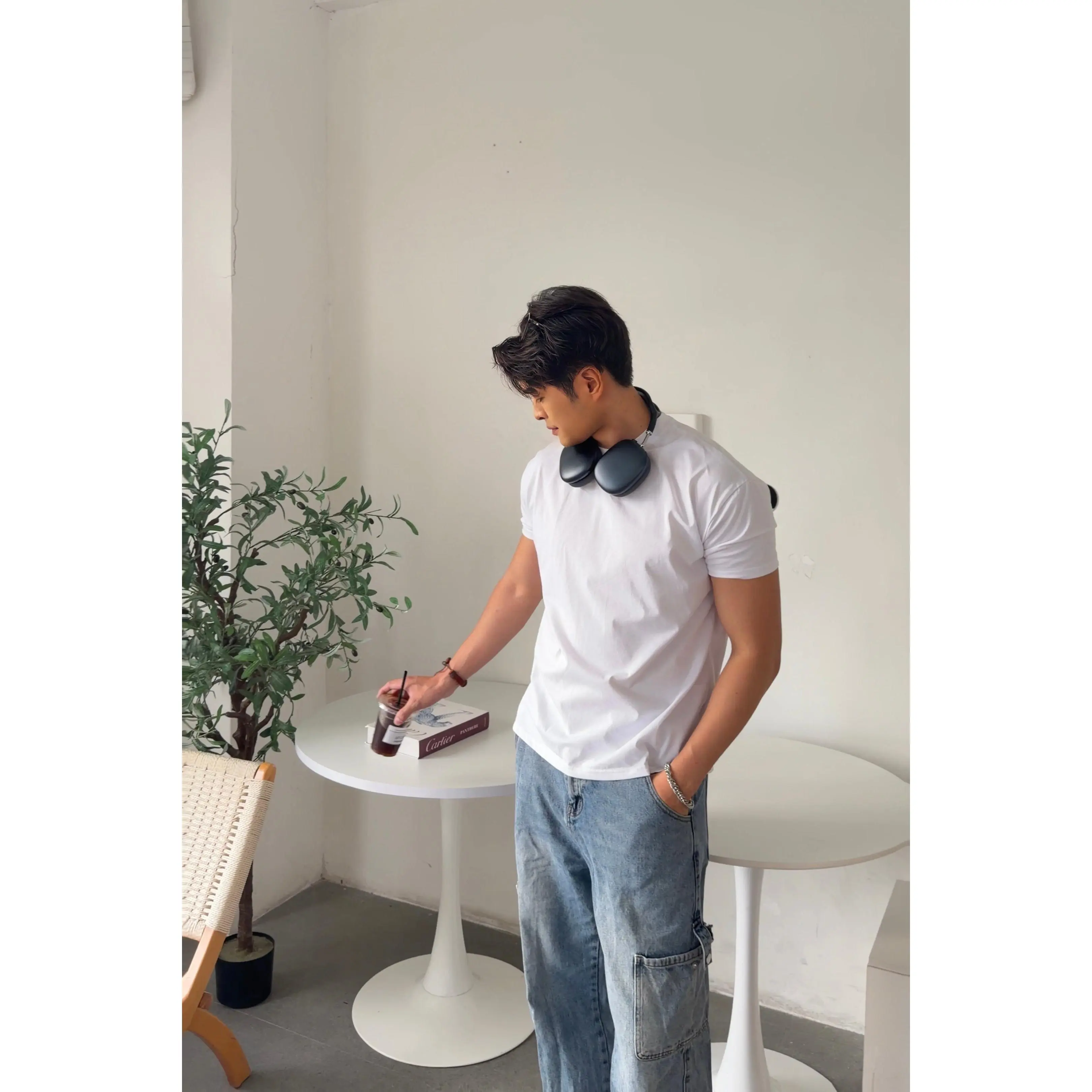 FOUNDATION CLASSIC TEE