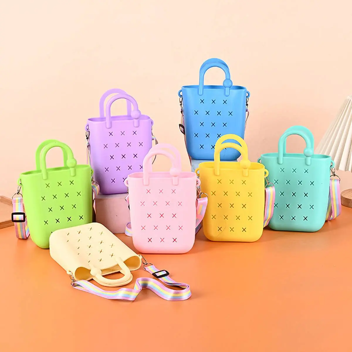 Creative Design Bag for Women, Soft Silicone Open Front Convertible Shoulder Bag, Waterproof Tote with Top Handle for Summer Travel, Casual Shoulder Bag
