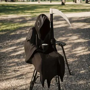 New Scythe Cup Death Figure Decoration, Gothic Dark Knight Death Statue, Halloween Holiday Decor, Suitable for Bookshelf Garden Lawn Home Display