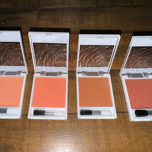 Blusher palette 4 pack
