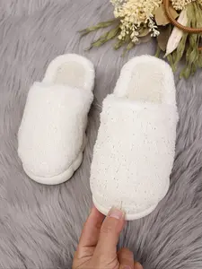 Fashionable Cute Non-Slip Warm Thick Sole Slippers for Girls, Fuzzy Lined Home & Outdoor Wear, Closed Toe Design for Autumn Winter