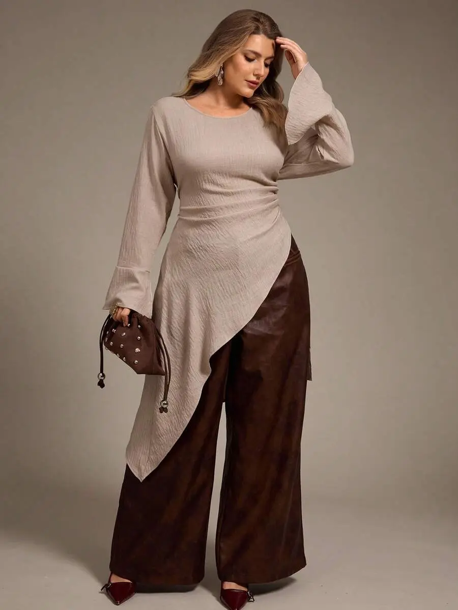 Curvera x Auralis Plus Size Women's Elegant Autumn Pastel Long-Sleeved Shirt, Fashion Casual Loose Flared Sleeves Asymmetric Hem Khaki Conservative Top, Curve Top Fall