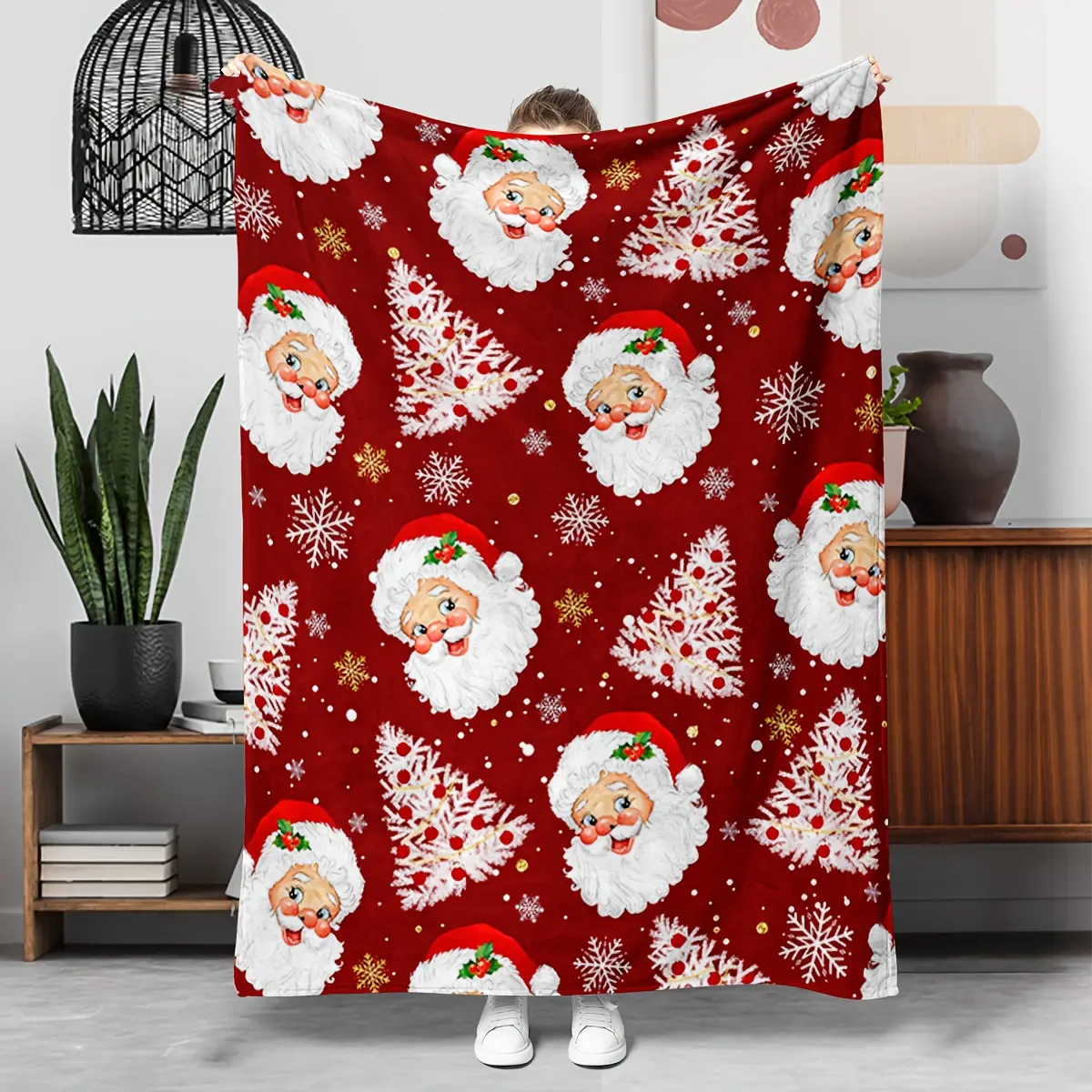 1Pc Classic Christmas Blanket - Red & Golden Flannel Throw With Santa, Snowflakes, Christmas Trees - Soft Cozy Bedspread Or Couch Cover - Machine Washable Holiday Decorations - Perfect Christmas Gift For Family, Friends, Home - Traditional Red & Golden Fe