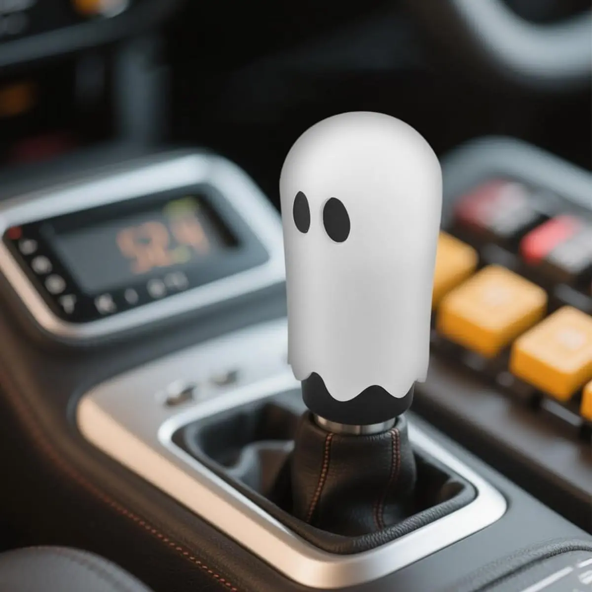 Universal Ghost Gear Shift Knob with 3 Threaded Adapters M8 M10 M12, Installation Fits for Most Vehicles,Spooky Car Accessories Funny Gear Shifter Handle On Halloween