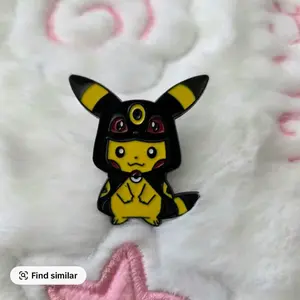 Pikachu Poncho Umbreon Pokemon Enamel Pin
