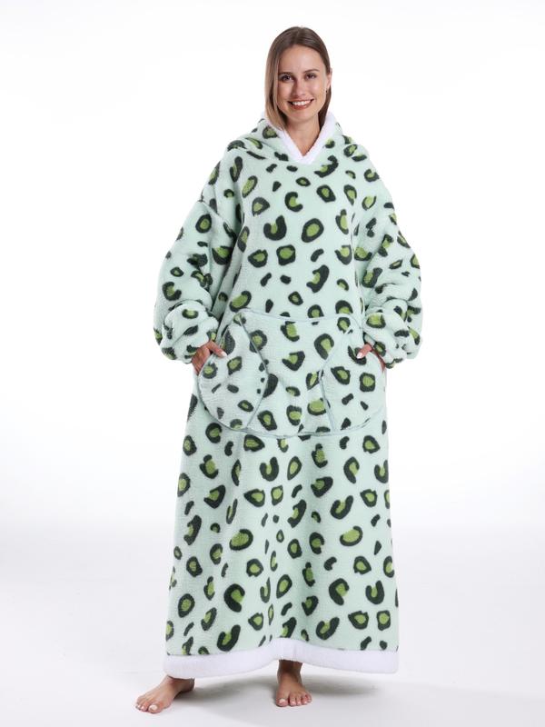 Women's Skull Print Bathrobe, Thick Casual Loungewear with Pockets, Halloween Theme, Fall & Winter, Loose-Fit TV Blanket, Flannel Cozy Blanket