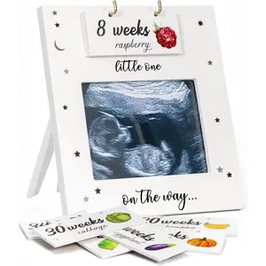 Ultrasound Picture Frame -  Bump Weekly Fruit and Veggie  , Sonogram Picture Frame, Expecting Parents to be   for , Gender Reveal First Time Mom  Have
