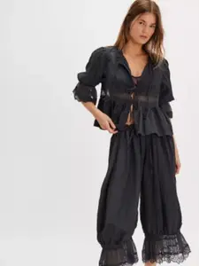 Women Linen Blend Lace Trim Long Bloomers Pants Ruffle Vintage Pantaloons Summer Beach Travel Vacation Cute Boho Pants with Pockets