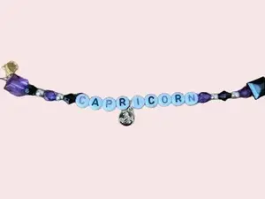 Capricorn Horoscope Keychain - Elegant Design with Unique Features for Personal Use Stylish Zodiac Accessory