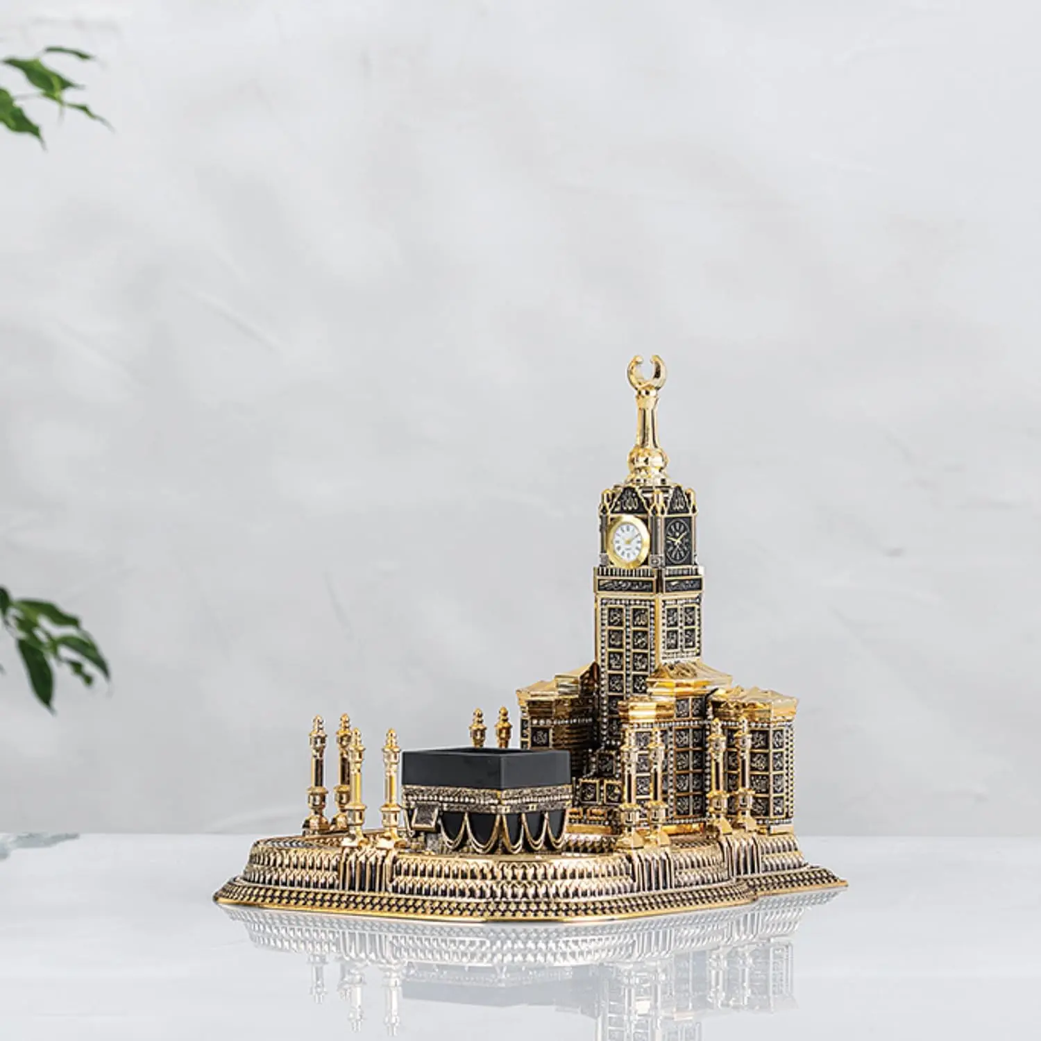 Decorative Grand Mosque Replica Analog Clock - Classic Design, Traditional Figures, Clock Tells Time, Tabletop Indoor Decor for Home or Office Religious Decorations