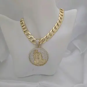 Gold Plated Chain 226 & Dije 452 with Praying Hands Pendant for Men Women