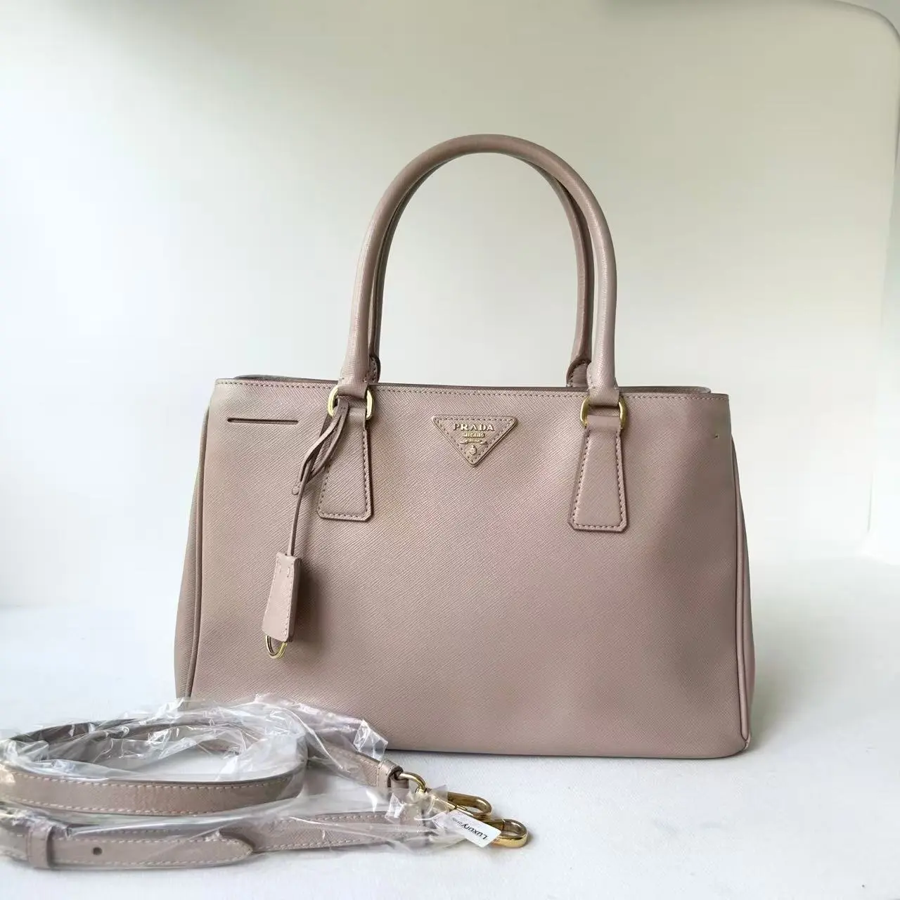 Pre-owned PRADA Saffiano Shoulder Bags Galleria Double Zip Beige CPU0623
