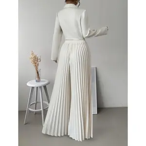 2-piece Elegant Women's Double-breasted Suit Top and Pleated Pants Set, Fashionable Commuting Style Can be used with raincoat