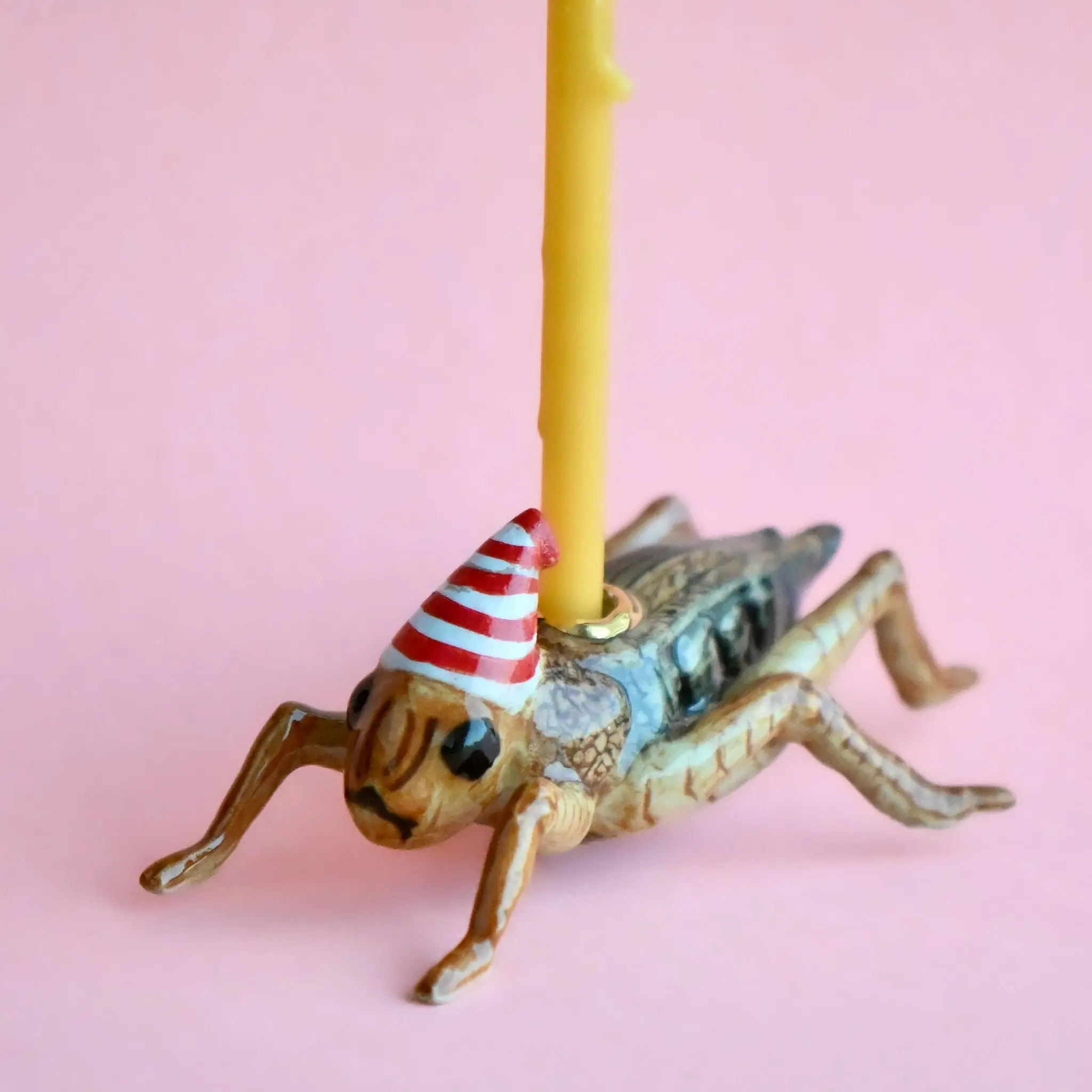 May 2024 | American Grasshopper Cake Topper | WotMC Exclusive