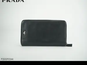 Pre-owned PRADA Leather Mini Bags Preloved Wallet