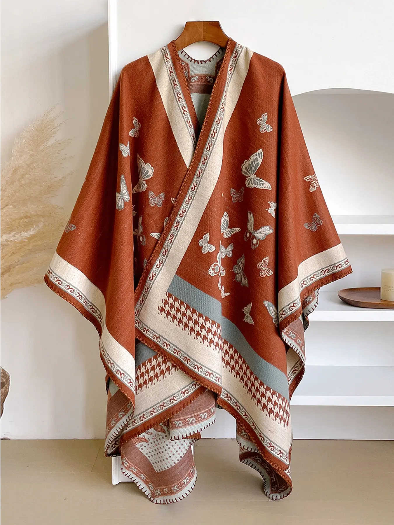 Women's Floral Print Shawl, Handmade Crafted Woven Fabric, Thick Warm Accessory for Fall & Winter Outdoor Use, Boho Floral Shawl