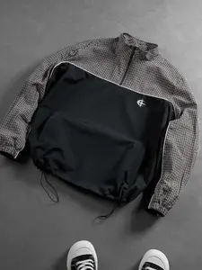 Men's Lightweight Windproof Hooded Rain Jacket, Water Resistant Zip Front Track Jacket, Breathable Black Outdoor Running Coat with Adjustable Hood, Casual Bomber Style Jacket for Travel & Hiking