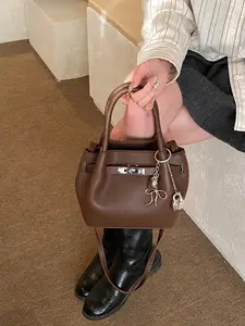 Stylish Solid Color Tote Bag, Versatile Shoulder and Crossbody Water Bucket Bag for Commuting Women, Fashionable Everyday Handbag, Handbag Shoulder Purse