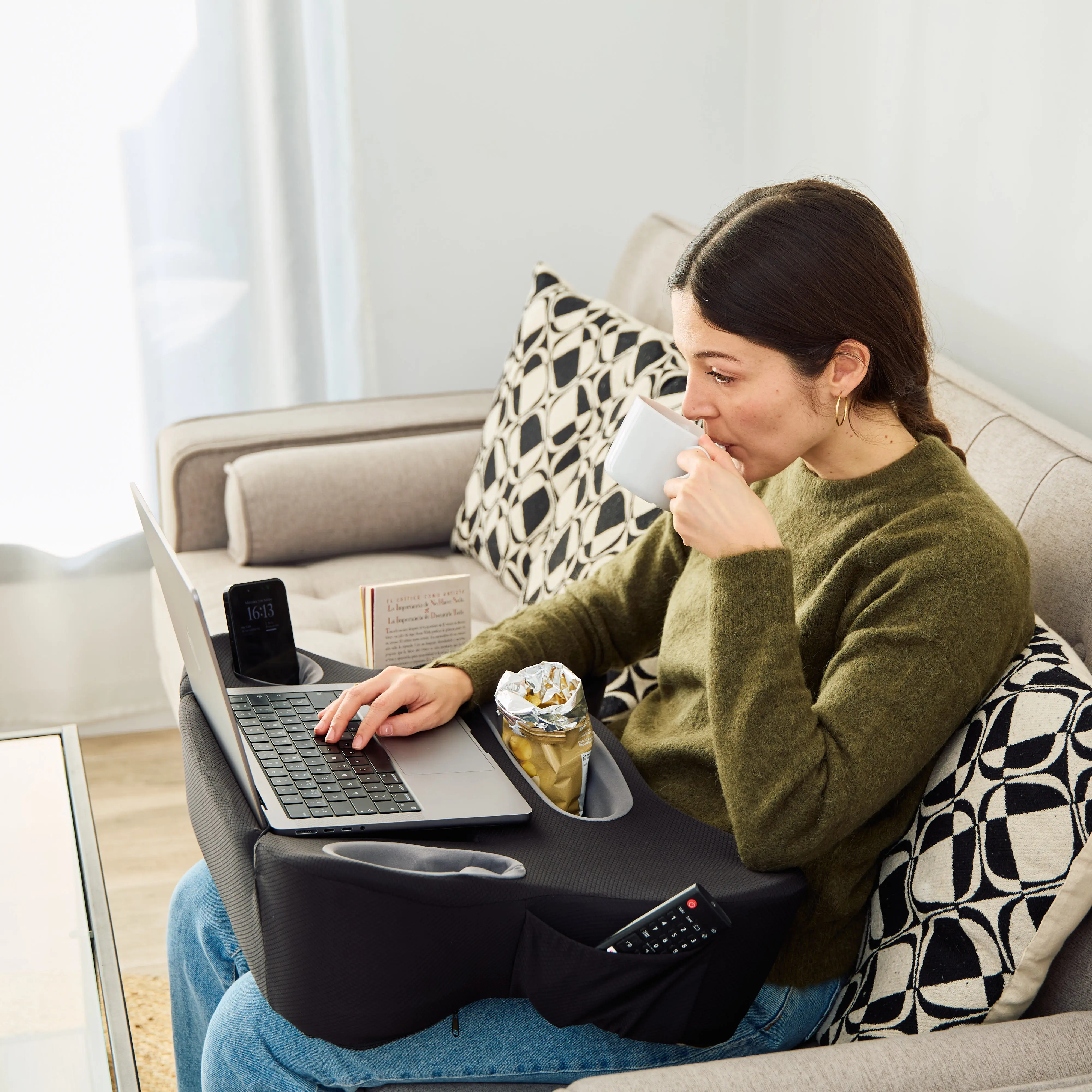 Oversized Lap Desk Pillow – 27in Foam Couch Desk with Cup Holder & Storage | Fits laptops up to 14in | Cup holder, phone slot & storage pockets | Non-slip vented base | Work, game & read from couch