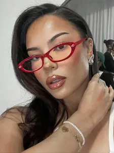 Small Frame Tr90 Oval Cat Eye Fashion Glasses, Metal Hinges Retro Personalized Versatile Anti-Blue Light Eyewear for Daily Wear, Fashionable Frames Glasses