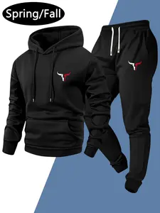 Men's spring and autumn thin personalized bull head print pattern hooded sweater and pants set, stylish casual men's pocket street sports sweatpants with elastic waist drawstring, two-piece long pants, suitable as a gift for husband or boyfriend