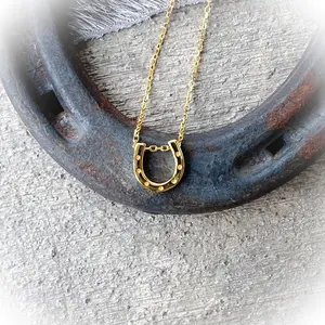 Lucky Horseshoe Dainty Necklace – 18K Gold Plated