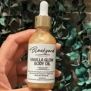 Vanilla Glow Natural Shimmer Body Oil Vanilla Glow Natural Shimmer Body Oil