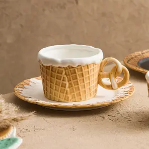 Elegant Ceramic Waffle Cookie Plate for Afternoon Tea, Stylish Design for Serving Treats, Perfect Addition to Your Tableware Collection