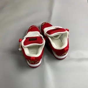 New Year's red floral thick soled bread shoes, hemp rope shoelaces, retro skateboarding shoes, versatile casual sports shoes for the zodiac year