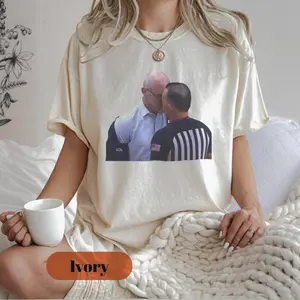 Dan Hurley Heated Moment – Headbutt vs Ref, March Madness Tee, Basketball Shirt Victory Pose Sports Fan Sweatshirt