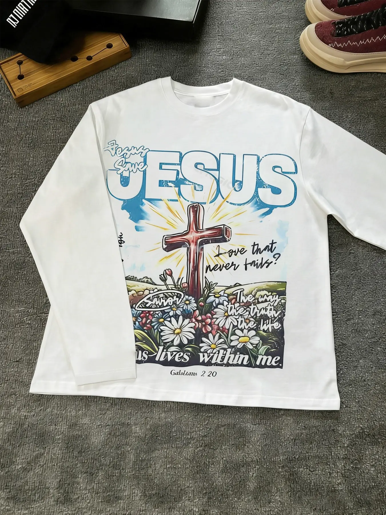 jesus graphic long sleeve - TikTok Shop