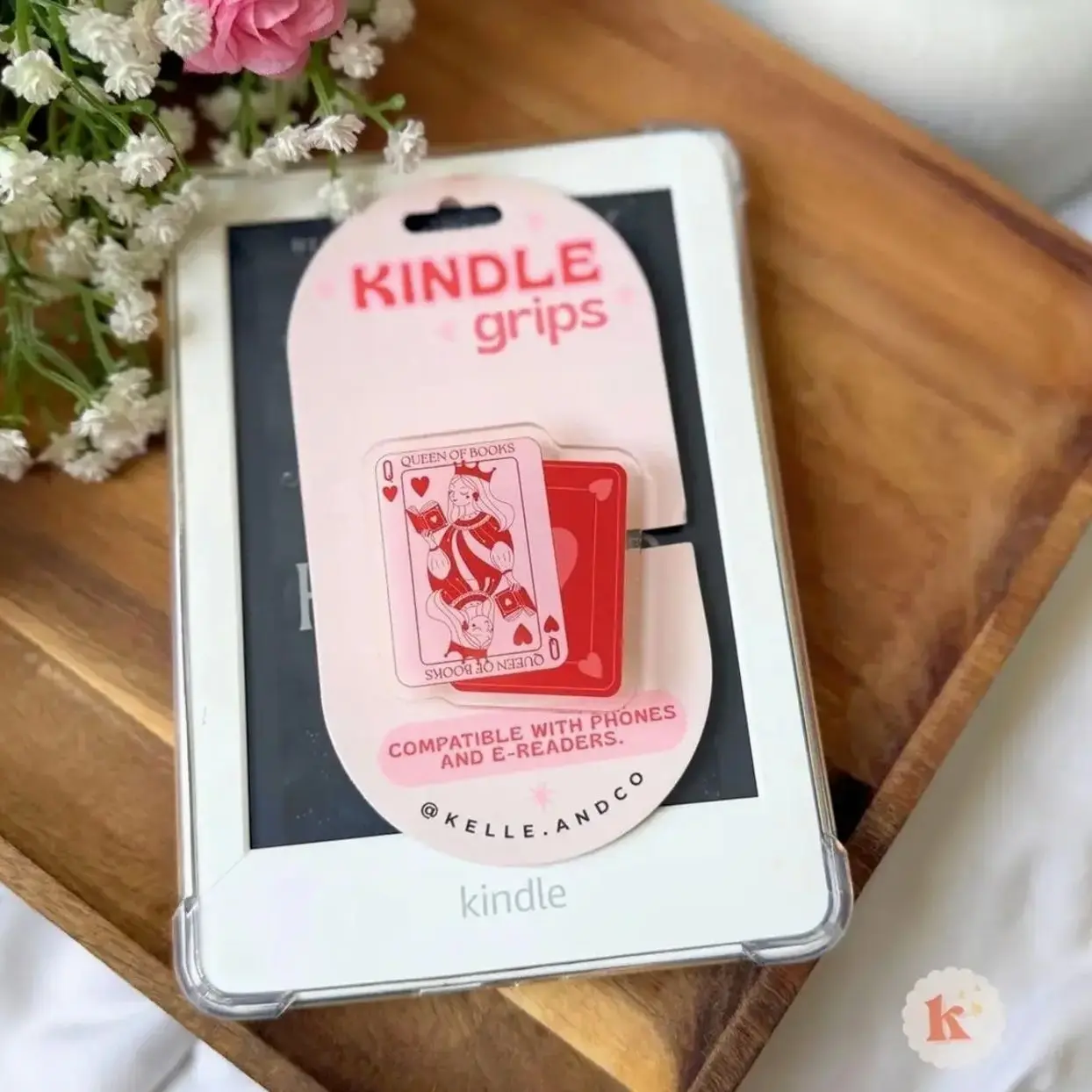 Queen of books MagSafe Kindle Grip | Kindle Holder | Kindle Accessories | Phone Holder | Ereader accessories | Bookish gift for her