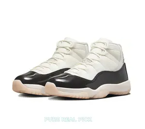 Premium High-Top Sports  Shoes, Versatile Style for Casual and Formal Outfits