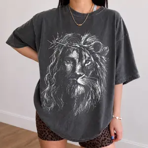 Comfort Colors Halftone Jesus Lion of Judah Shirt, Retro Christian Faith Tee for Men, Man of God Bible Verse T-Shirt, Lion Graphic Gift for Dad Father's Day