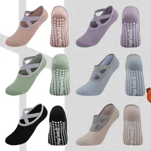 6 Pairs Non-Slip Grip Socks for Women, Breathable & Moisture-Wicking for Sports Fitness Exercise，Yoga Sock Pilate Socks