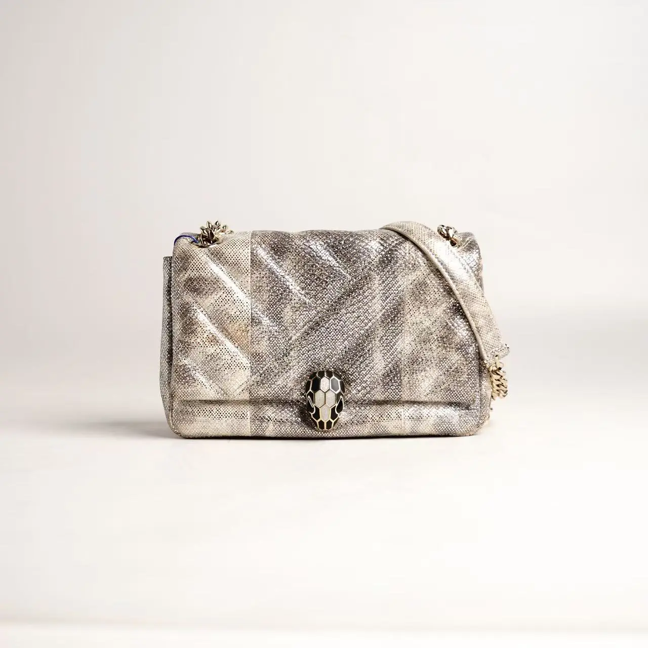 Pre-owned Bvlgari Shoulder Bags